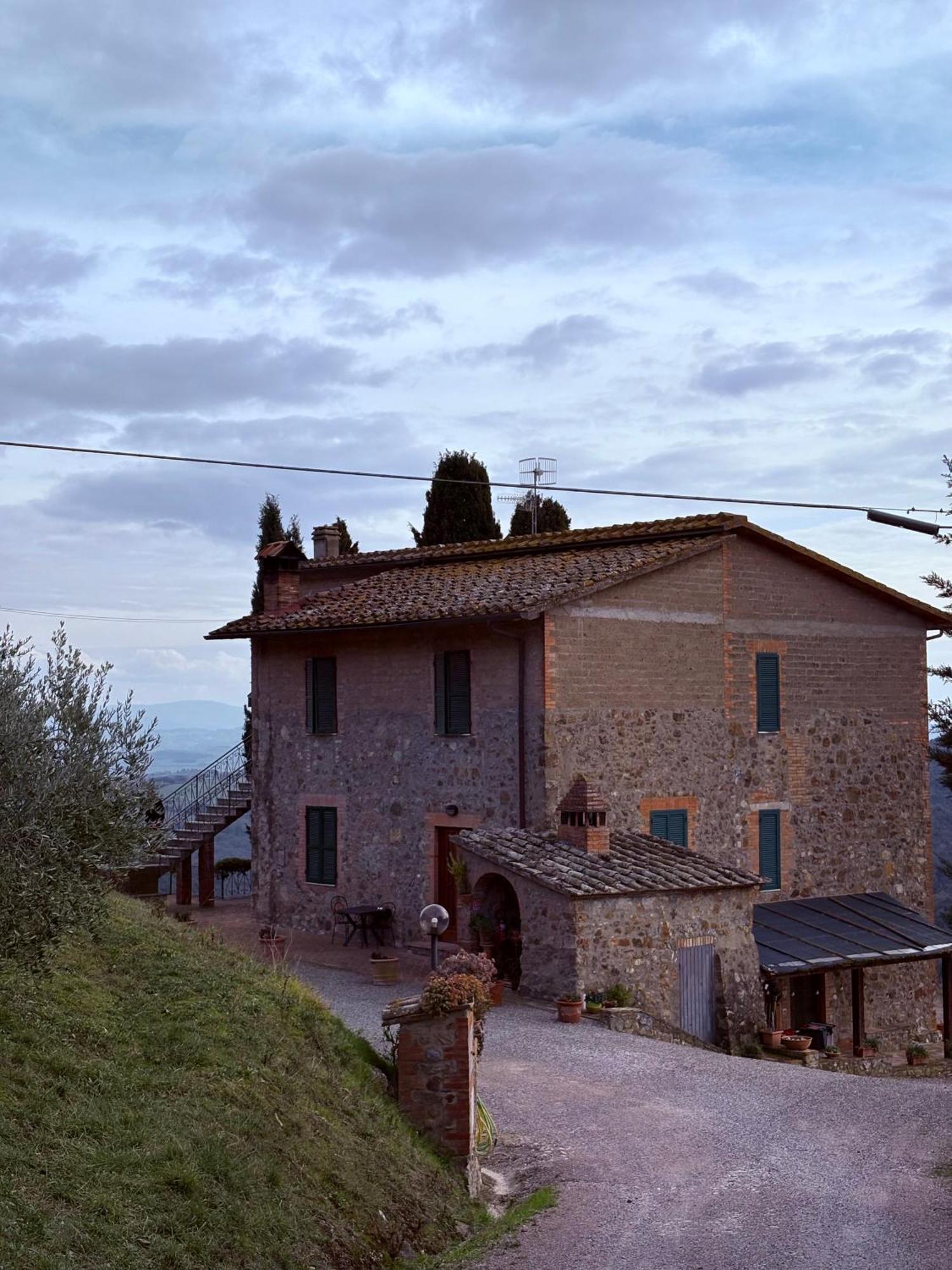 Casa Guaitoli Βίλα Bagni Di Petriolo Εξωτερικό φωτογραφία